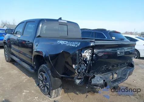 2018 Toyota Tacoma из США, поврежденный, VIN 3TMCZ5ANXJM187935